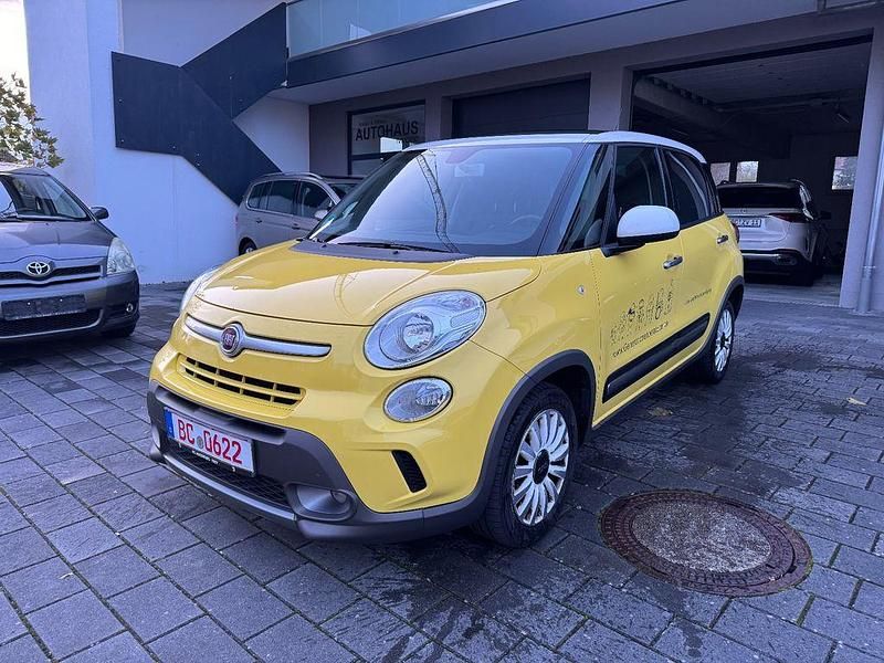 Gelb Gebraucht 2014 Fiat 500L Trekking Van / Kleinbus | 6.200 € (Fairer Preis) - Bild 1/4
