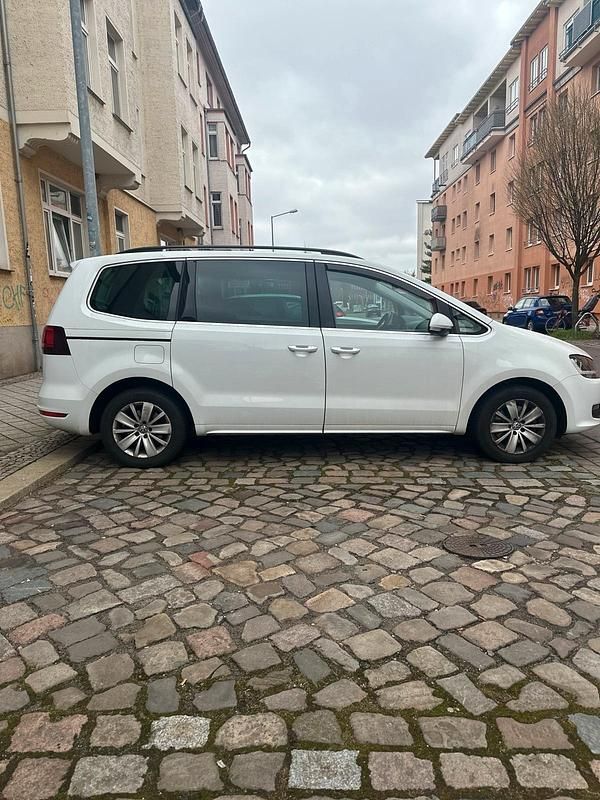 Usata VW Sharan 150 CV (110 kW) 2018 Bianco Monovolume