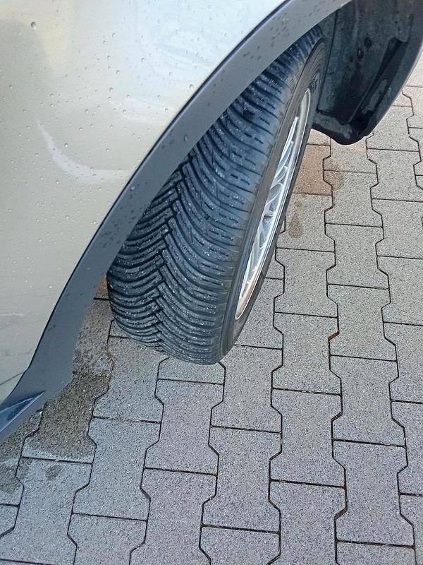 Gebraucht BMW X3 177 PS (130 kW) 2009 Gold SUV