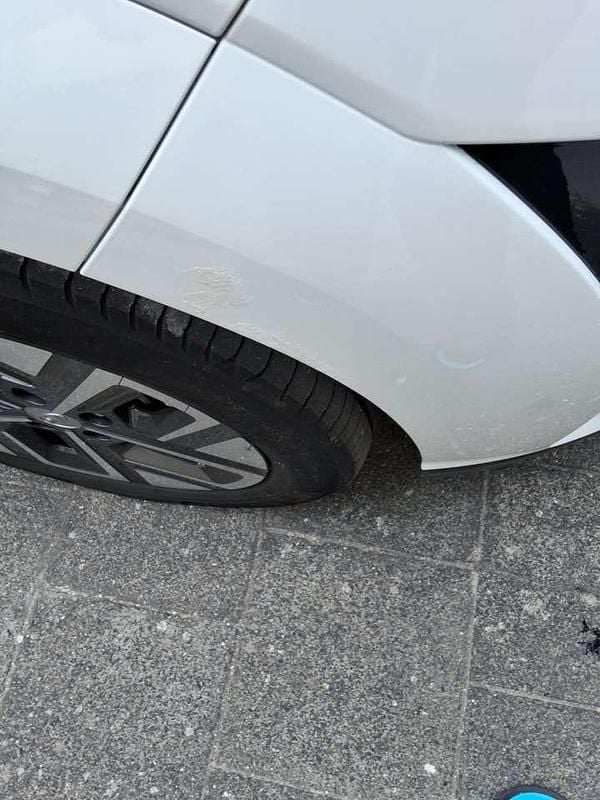 Weiß Gebraucht 2022 Hyundai Kona SUV | 16.000 € (Superpreis) - Bild 1/4