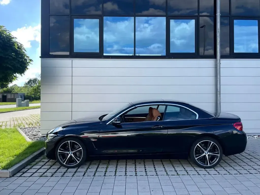 Gebraucht BMW 440 Sport Line 326 PS (239 kW) 2019 Schwarz Cabrio