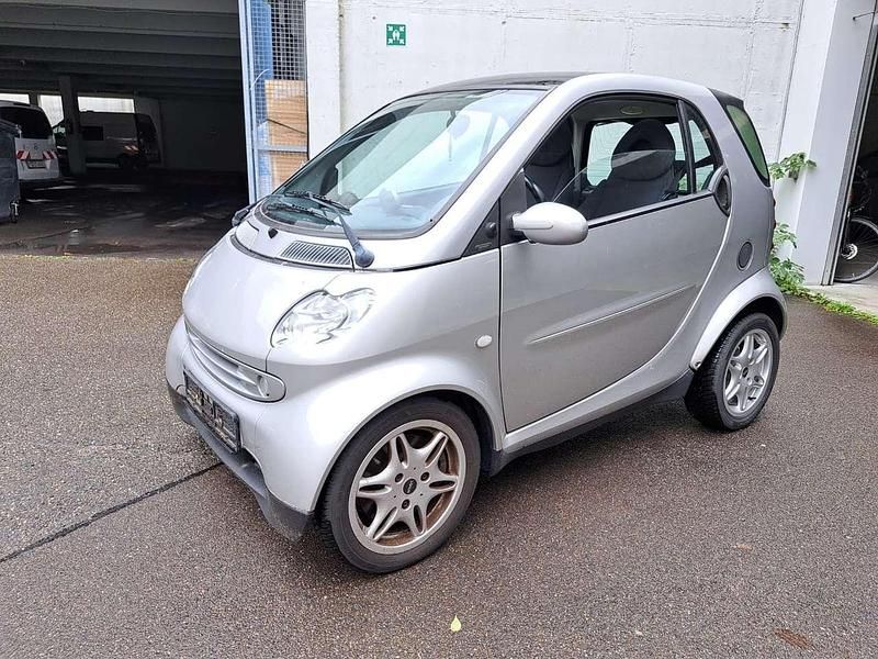 Grau Gebraucht 2003 Smart ForFour Coupé | 850 € - Bild 1/4