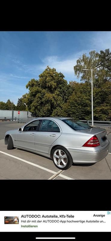 Gebraucht Mercedes C270 170 PS (125 kW) 2004 Silber Limousine