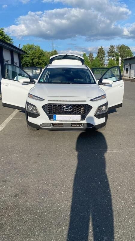Weiß Gebraucht 2019 Hyundai Kona SUV | 12.500 € (Superpreis) - Bild 1/4