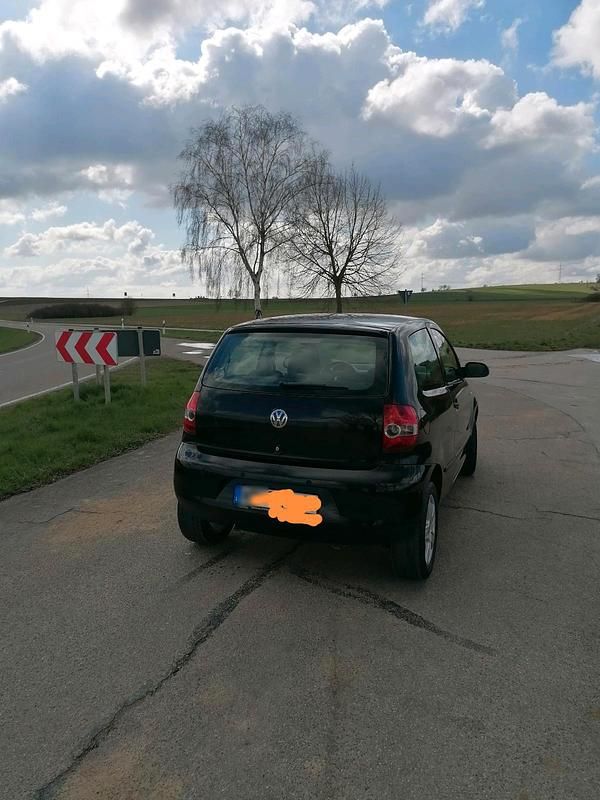 Gebraucht VW Fox 75 PS (55 kW) 2006 Schwarz Kleinwagen