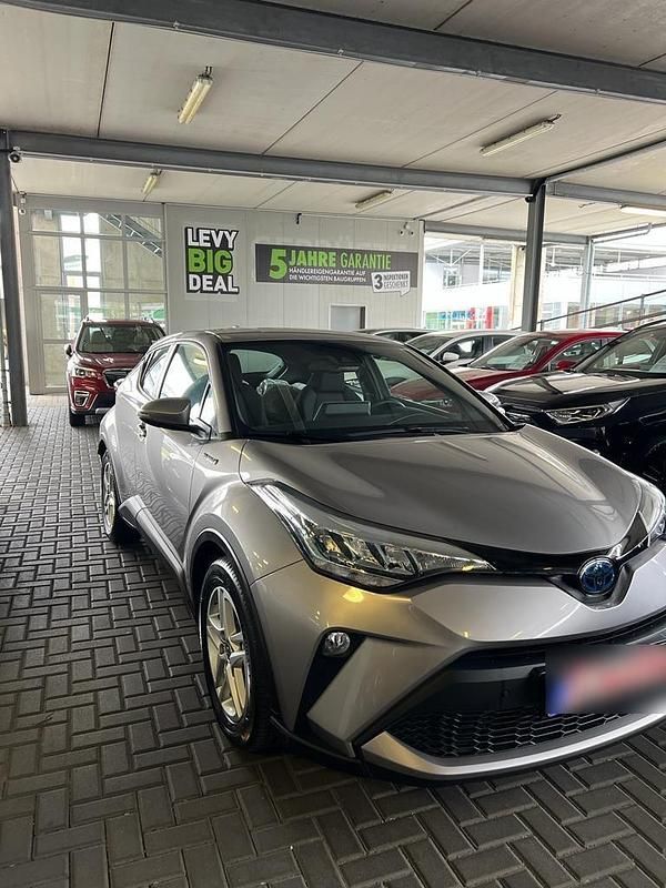 Silber Gebraucht 2021 Toyota C-HR SUV | 23.000 € (Fairer Preis) - Bild 1/3