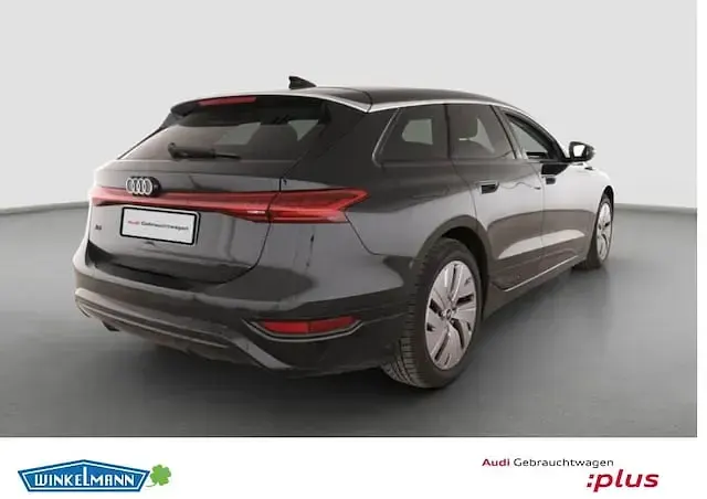 Gebraucht Audi A6 e-tron 210 kW (286 PS) 2025 Mythosschwarz metallic Kombi