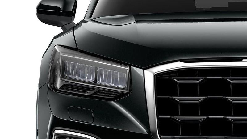 Gebraucht Audi Q2 S-Line 150 PS (110 kW) 2021 Schwarz SUV