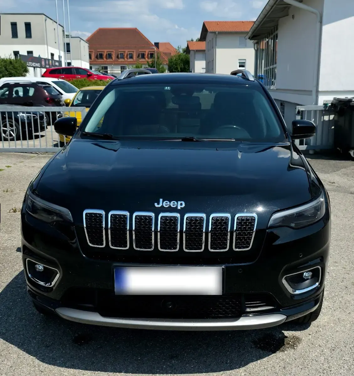 Gebraucht Jeep Cherokee Overland 195 PS (143 kW) 2019 Schwarz SUV