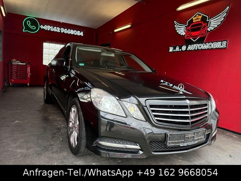 Gebraucht Mercedes E200 184 PS (135 kW) 2010 Schwarz Limousine