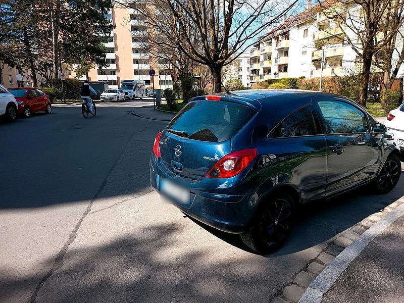 Gebraucht Opel Corsa 69 PS (50 kW) 2010 Blau Kleinwagen