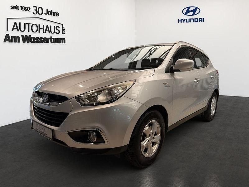 Silber Gebraucht 2013 Hyundai ix35 Edition SUV | 9.490 € (Fairer Preis) - Bild 1/4
