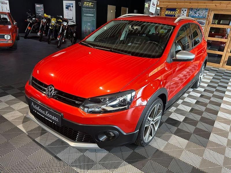 Hot orange Gebraucht 2012 VW Polo Cross Kleinwagen | 9.999 € (Etwas zu teuer) - Bild 1/4