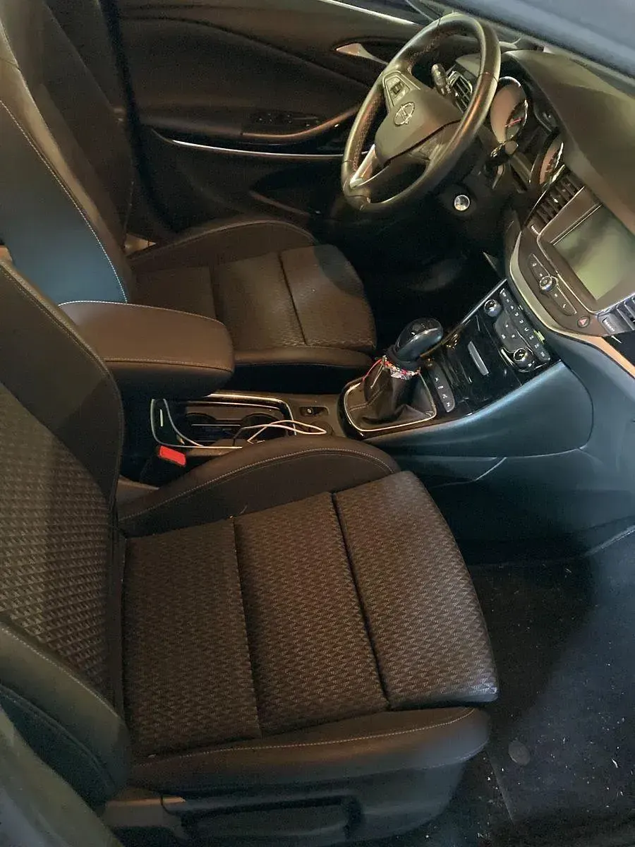Gebraucht Opel Astra Innovation 150 PS (110 kW) 2019 Silber Limousine