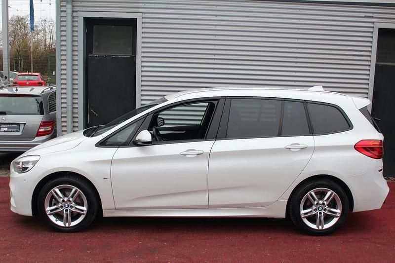 Gebraucht BMW 216 Gran Tourer M Sport 102 PS (75 kW) 2016 Weiß Van / Kleinbus