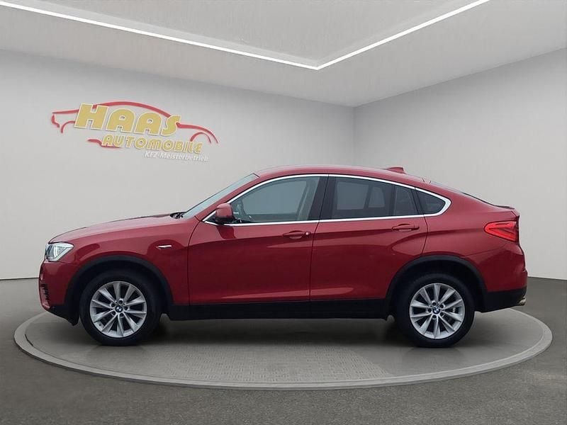 Gebraucht BMW X4 Advantage 184 PS (135 kW) 2017 Rot SUV