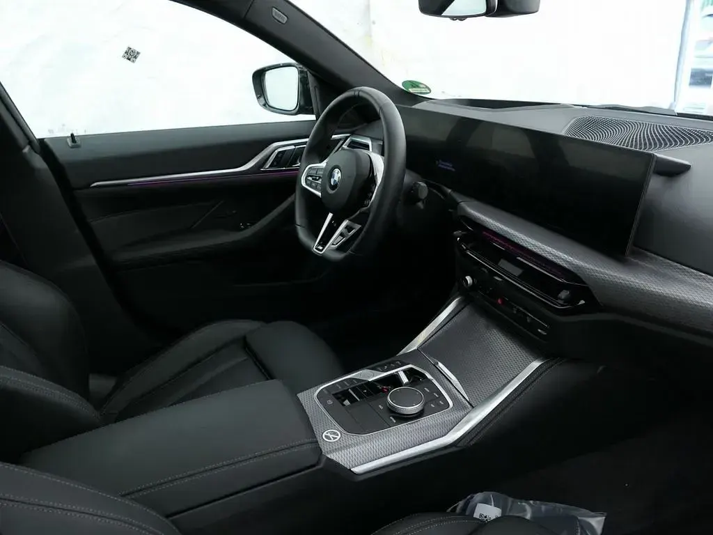 Gebraucht BMW 420 Coupé M Sport 184 PS (135 kW) 2025 Schwarz Coupé
