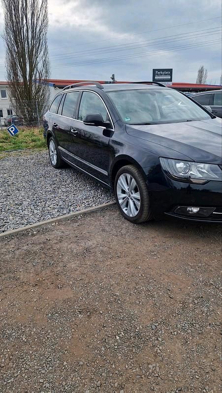 Brugt Skoda Superb 170 HK (125 kW) 2014 Sort Stationcar