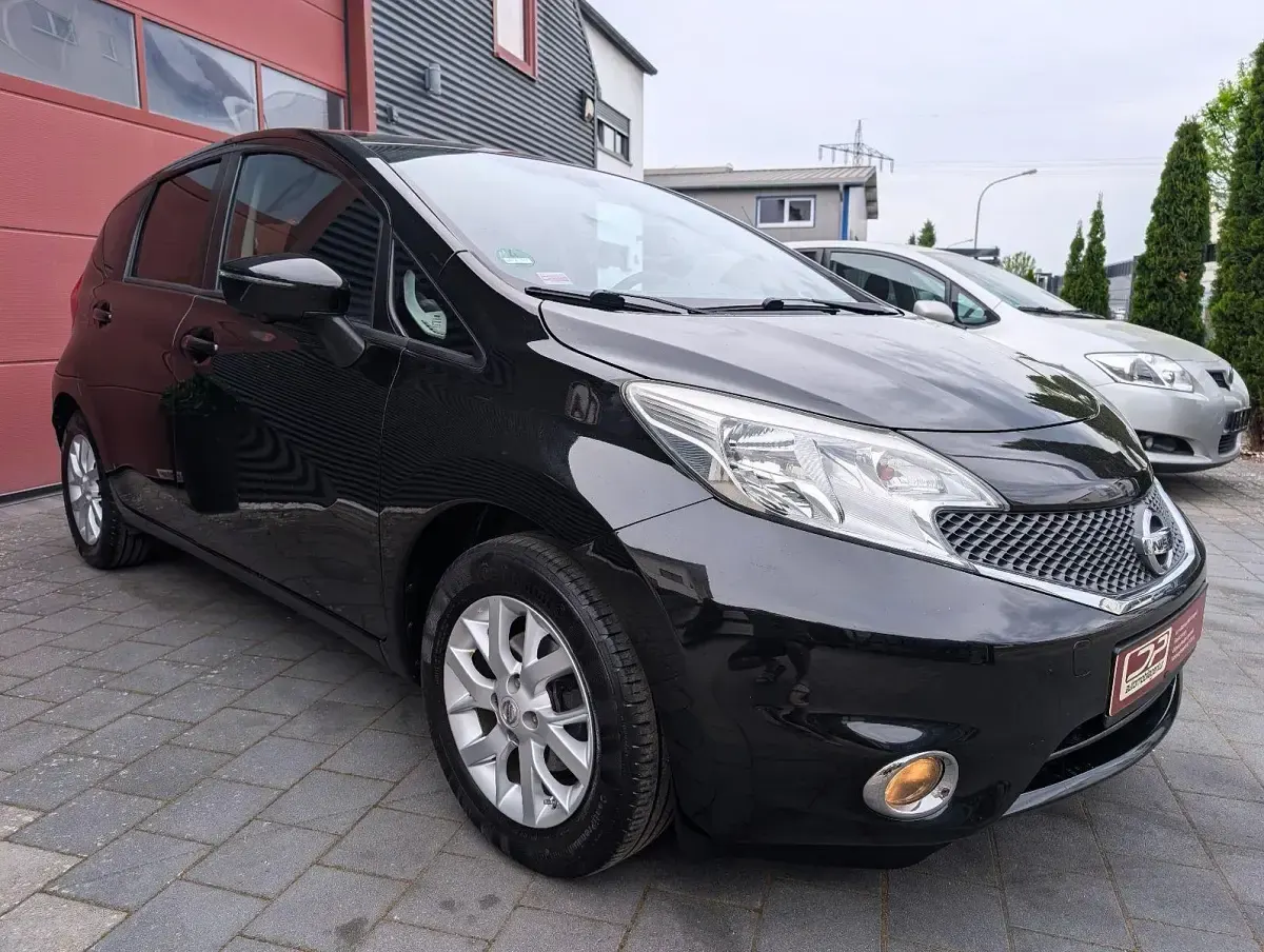 Gebraucht Nissan Note Visia 80 PS (58 kW) 2014 Schwarz Kleinwagen