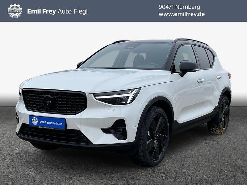 Neu Volvo XC40 Plus 163 PS (119 kW) 2026 Crystal weißperleffekt SUV