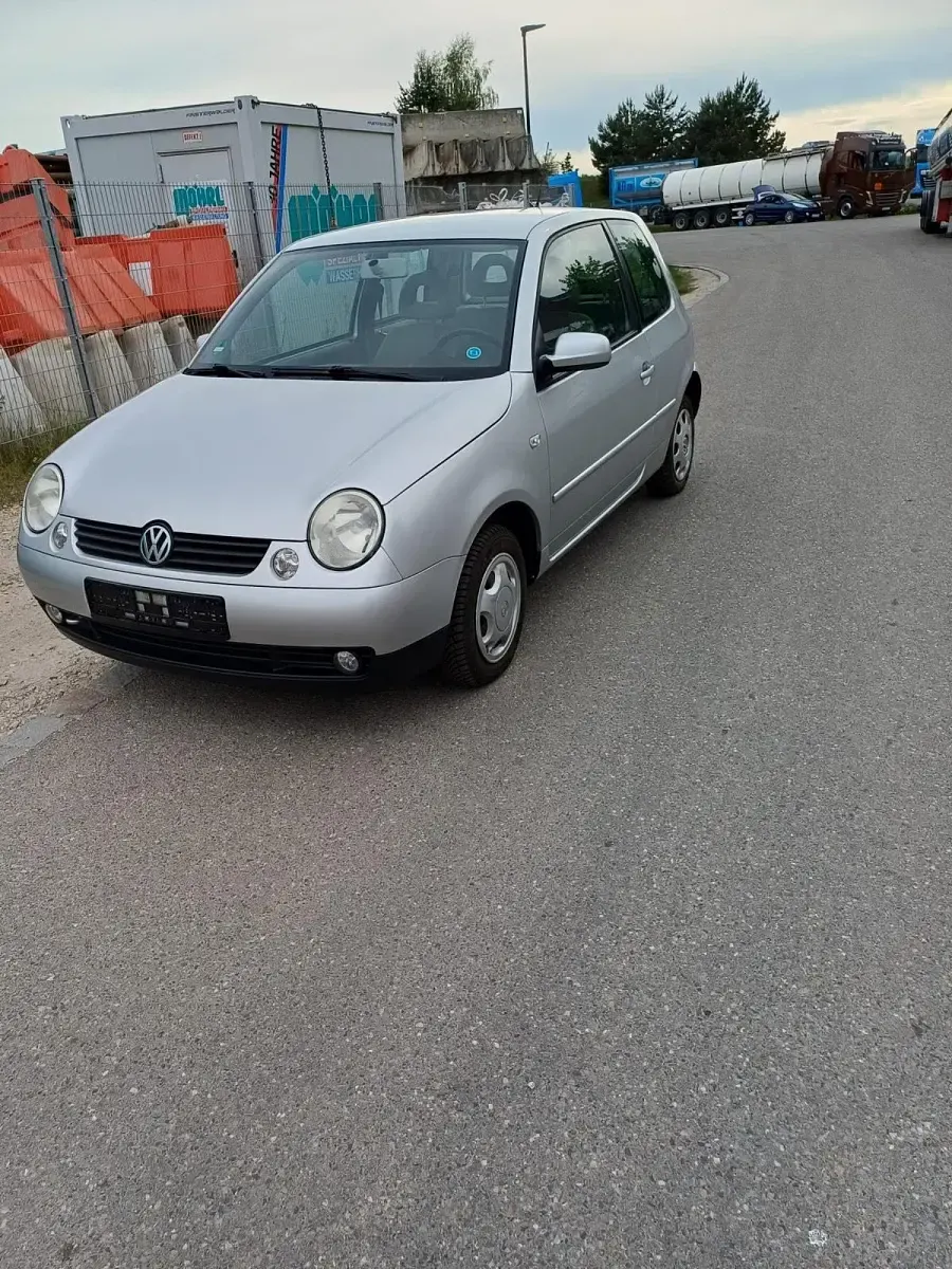 Gebraucht VW Lupo 50 PS (36 kW) 2003 Silber Kleinwagen