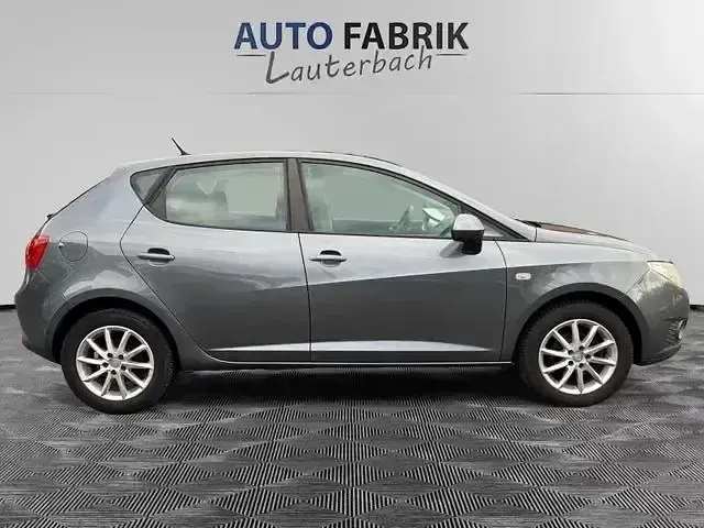 Gebraucht Seat Ibiza Stylance 86 PS (63 kW) 2012 Grau Limousine
