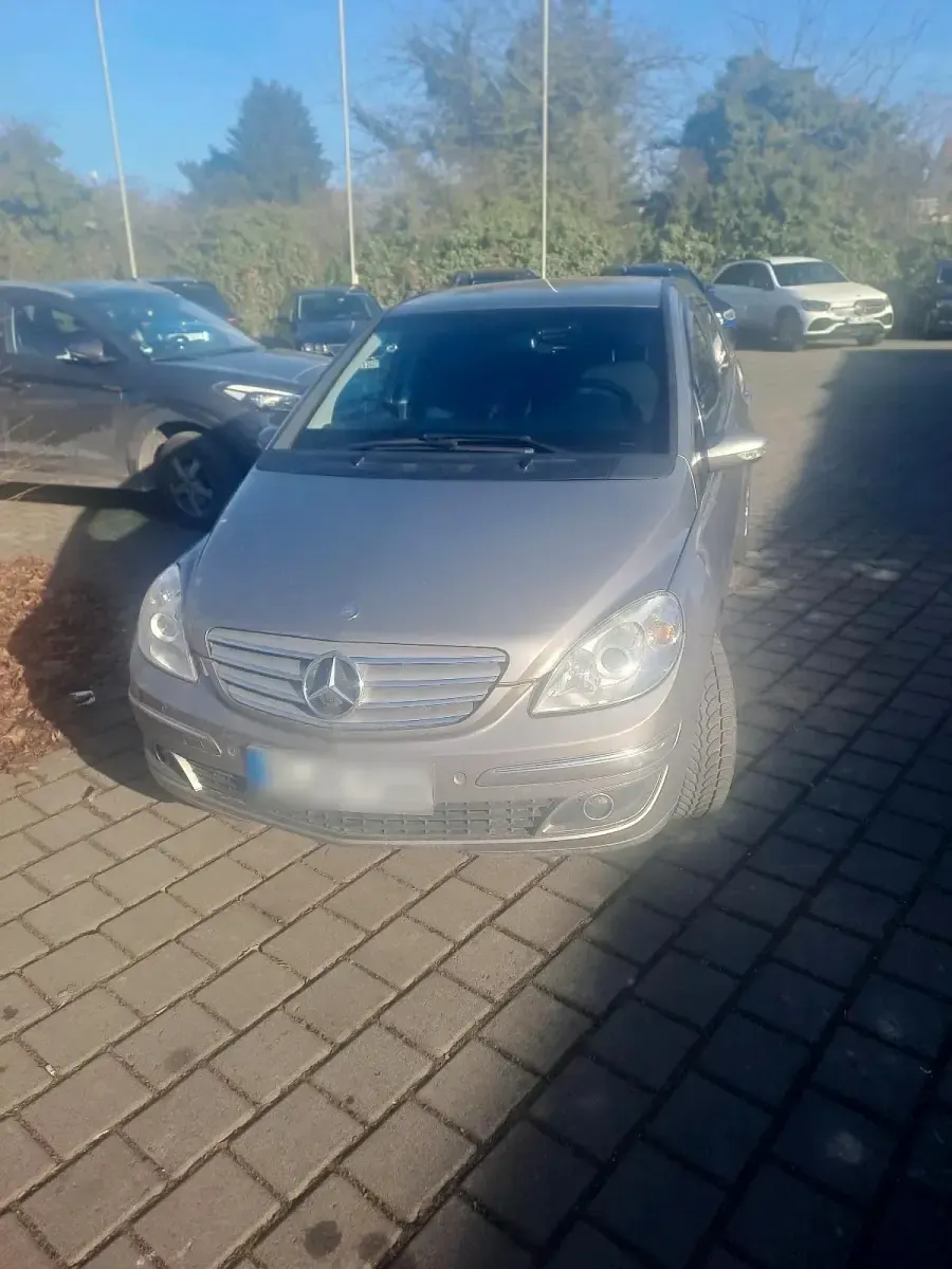 Gebraucht Mercedes B180 109 PS (80 kW) 2007 Van / Kleinbus