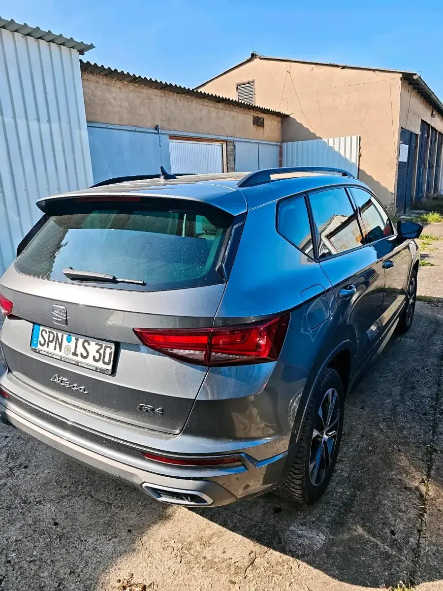 Używany Seat Ateca 190 KM (139 kW) 2023 Szary SUV