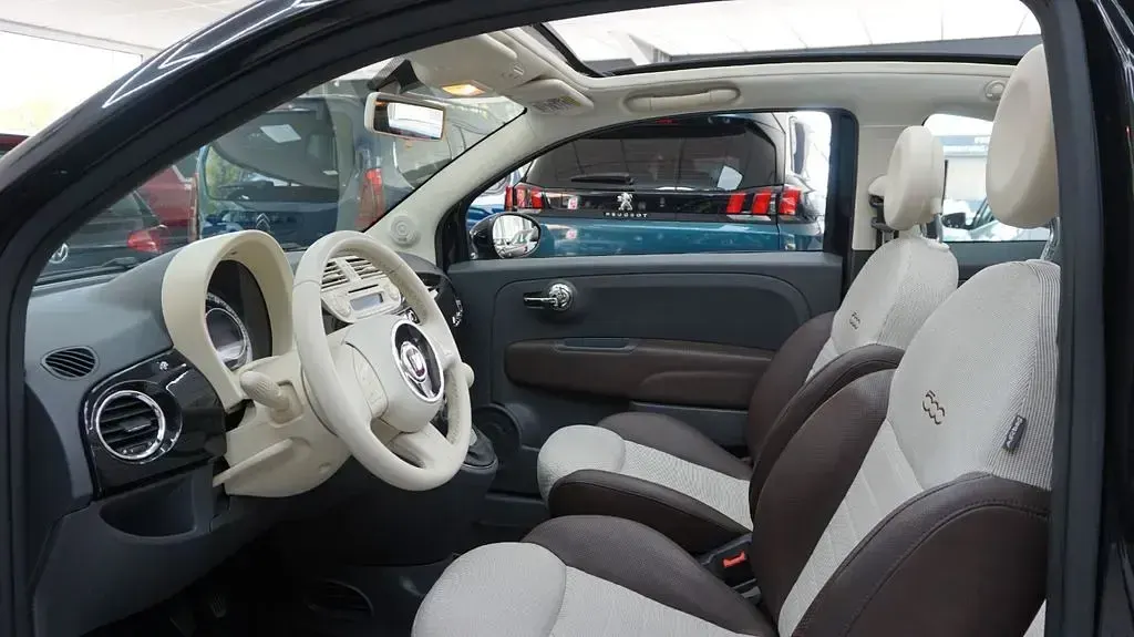 Gebraucht Fiat 500 Lounge 86 PS (63 kW) 2011 Schwarz Cabrio