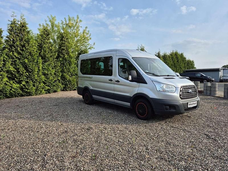 Gebraucht Ford Transit 170 PS (125 kW) 2017 Silber Kombi