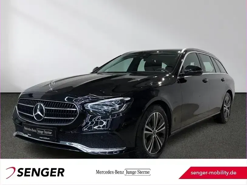 Gebraucht Mercedes E220 Avantgarde 194 PS (142 kW) 2022 Limousine