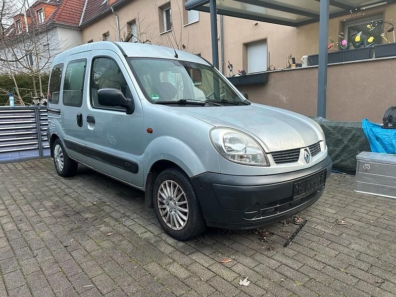 Silber Gebraucht 2005 Renault Kangoo Van / Kleinbus | 1.999 € (Fairer Preis) - Bild 1/4