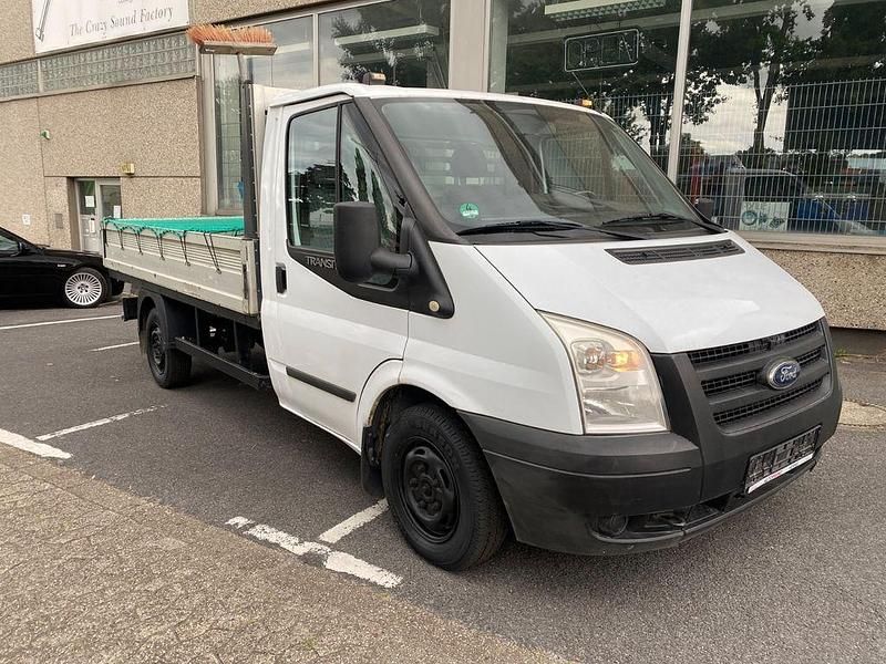 Weiß Gebraucht 2011 Ford Transit Tourneo Van / Kleinbus | 5.590 € (Guter Preis) - Bild 1/4