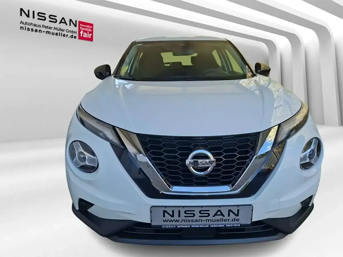 Gebraucht Nissan Juke Visia 114 PS (83 kW) 2023 Weiß SUV