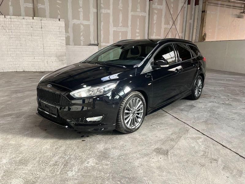 Gebraucht Ford Focus ST-Line 150 PS (110 kW) 2018 Schwarz Limousine