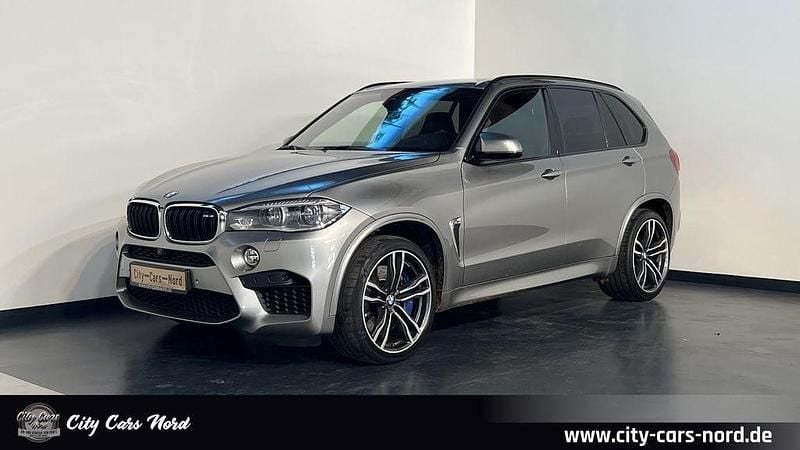 Donington grau Gebraucht 2018 BMW X5 M Performance SUV | 37.499 € (Guter Preis) - Bild 1/4