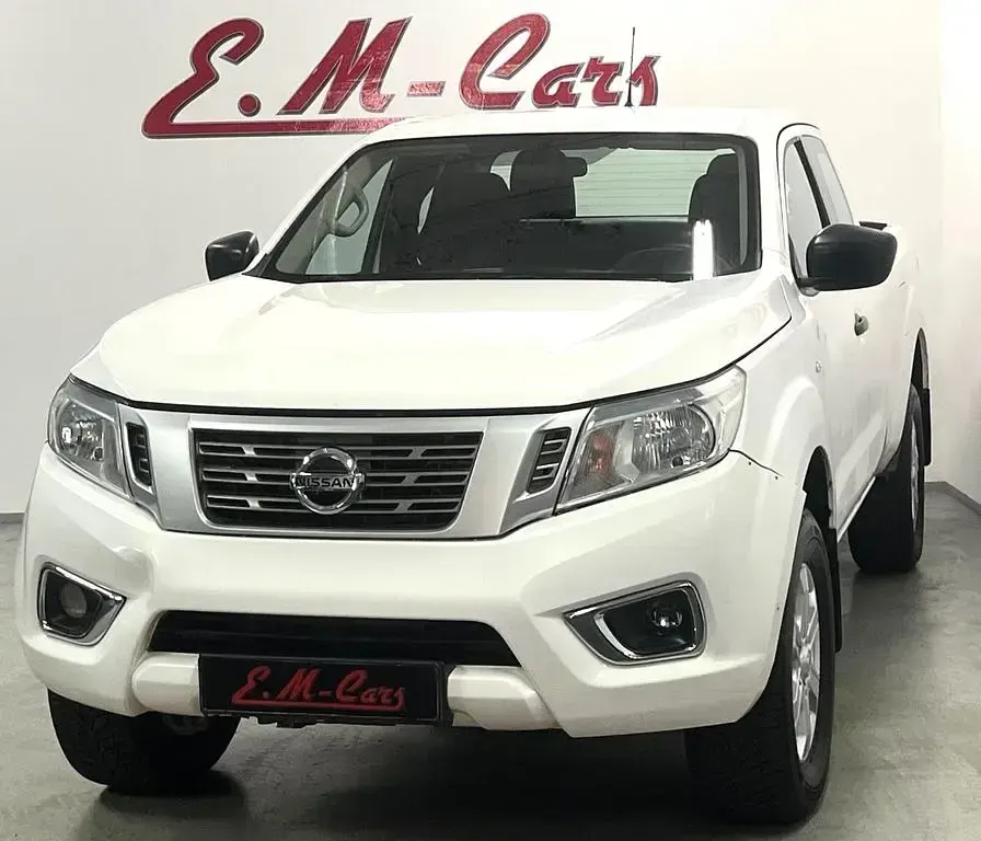 Gebraucht Nissan Navara 163 PS (119 kW) 2021 Weiß Pickup