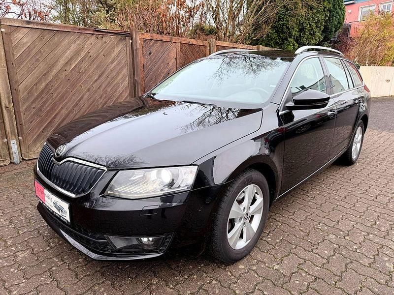 Gebraucht Skoda Octavia Style 116 PS (85 kW) 2017 Schwarz Kombi