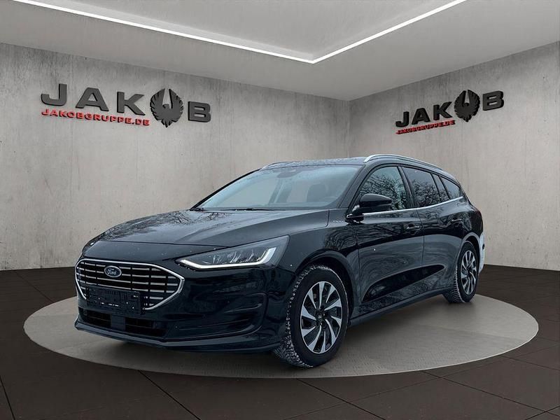 Gebraucht Ford Focus Titanium 155 PS (114 kW) 2025 Schwarz Limousine