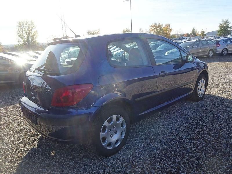 Gebraucht Peugeot 307 75 PS (55 kW) 2002 Blau Limousine