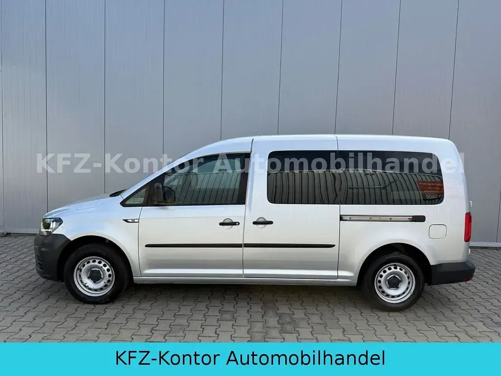 Gebraucht VW Caddy Maxi 102 PS (75 kW) 2016 Reflexsilber Van / Kleinbus