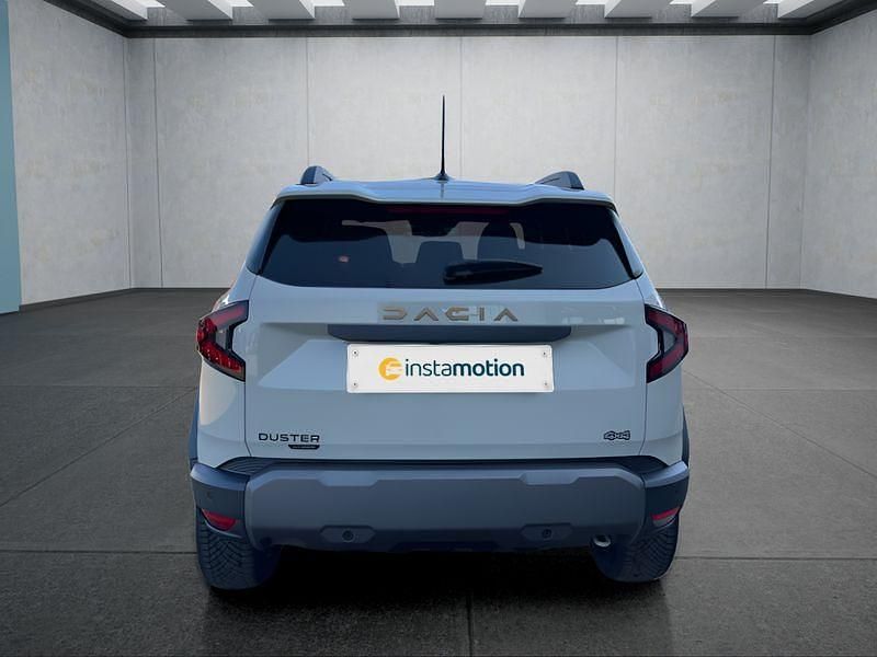 Neu Dacia Duster 154 PS (113 kW) 2025 Beige SUV