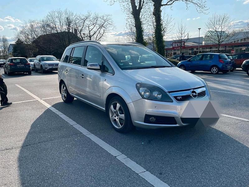 Silber Gebraucht 2007 Opel Zafira Van / Kleinbus | 2.000 € (Fairer Preis) - Bild 1/4