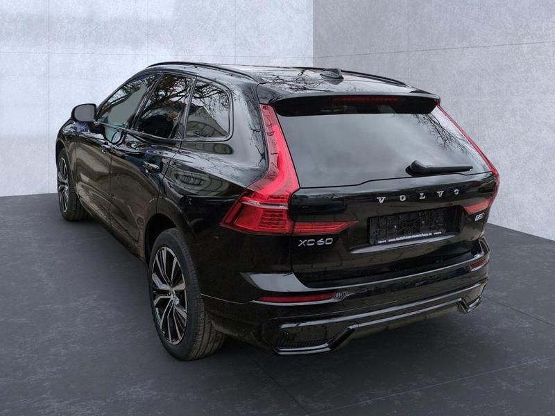 Gebraucht Volvo XC60 Ultimate 235 PS (172 kW) 2022 Black stone SUV