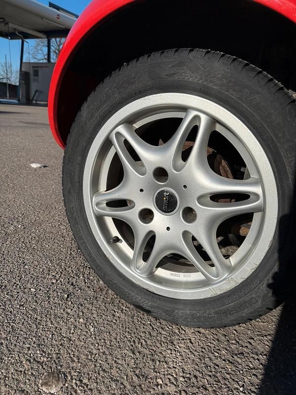 Gebraucht Smart ForTwo Cabrio 60 PS (44 kW) 2000 Rot Cabrio