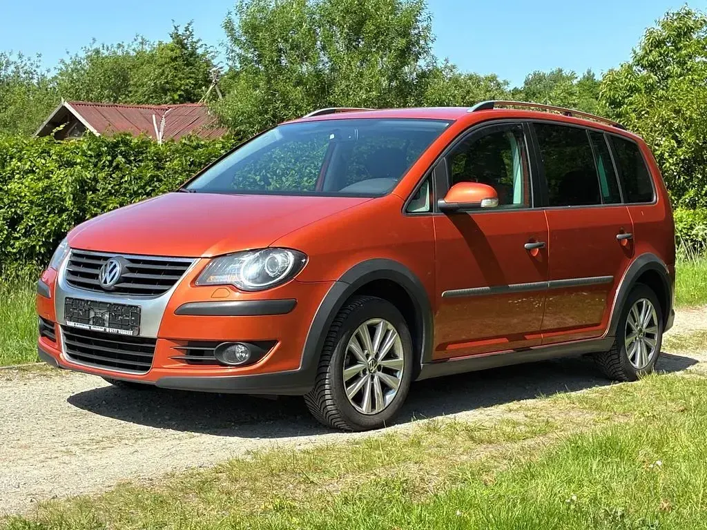 Gebraucht VW Touran Cross 140 PS (102 kW) 2008 Orange Van / Kleinbus