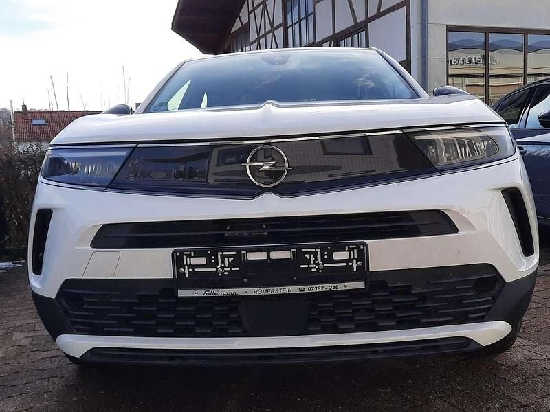 Weiß Gebraucht 2023 Opel Mokka-e Edition SUV | 20.700 € (Fairer Preis) - Bild 1/4