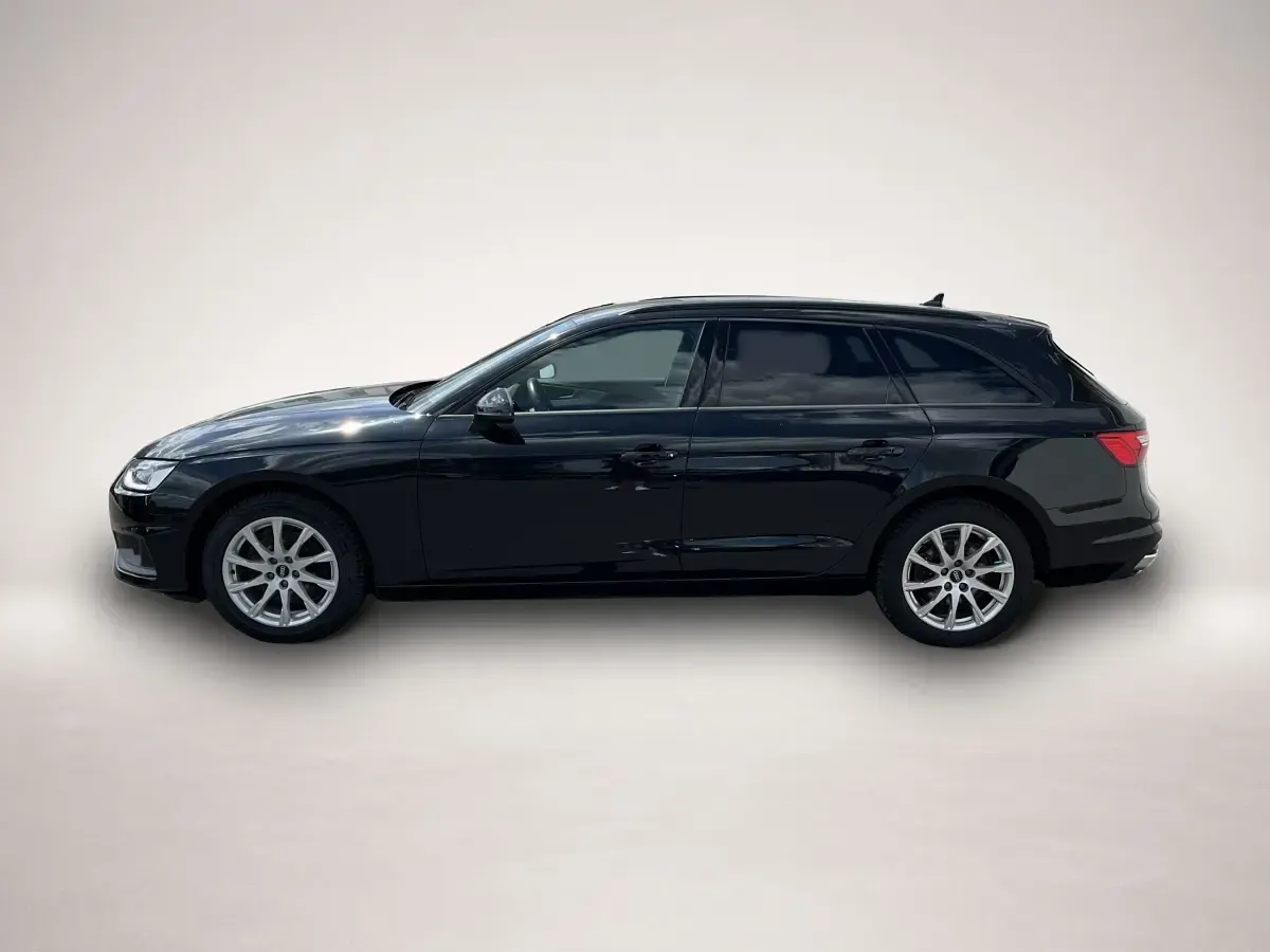 Gebraucht Audi A4 150 PS (110 kW) 2022 Schwarz Kombi