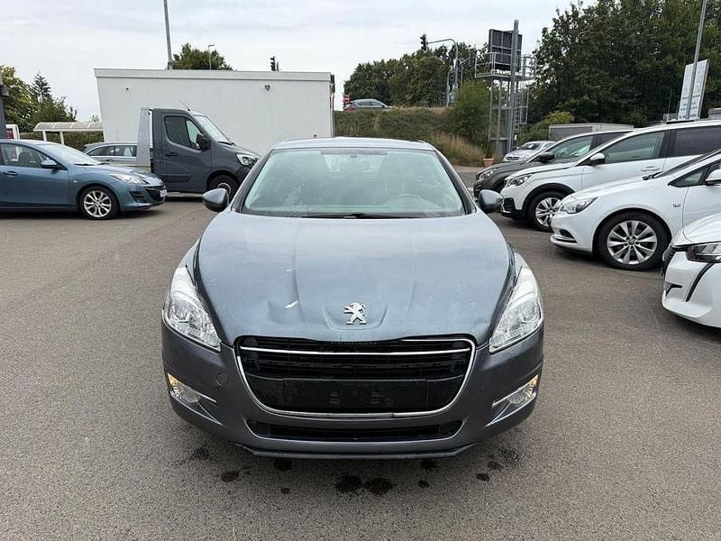 Gebraucht Peugeot 508 Access 111 PS (81 kW) 2012 Grau Limousine