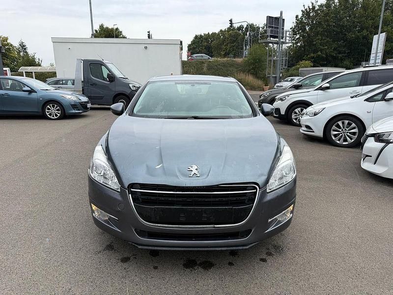 Grau Gebraucht 2012 Peugeot 508 Access Limousine | 2.390 € (Etwas zu teuer) - Bild 1/4